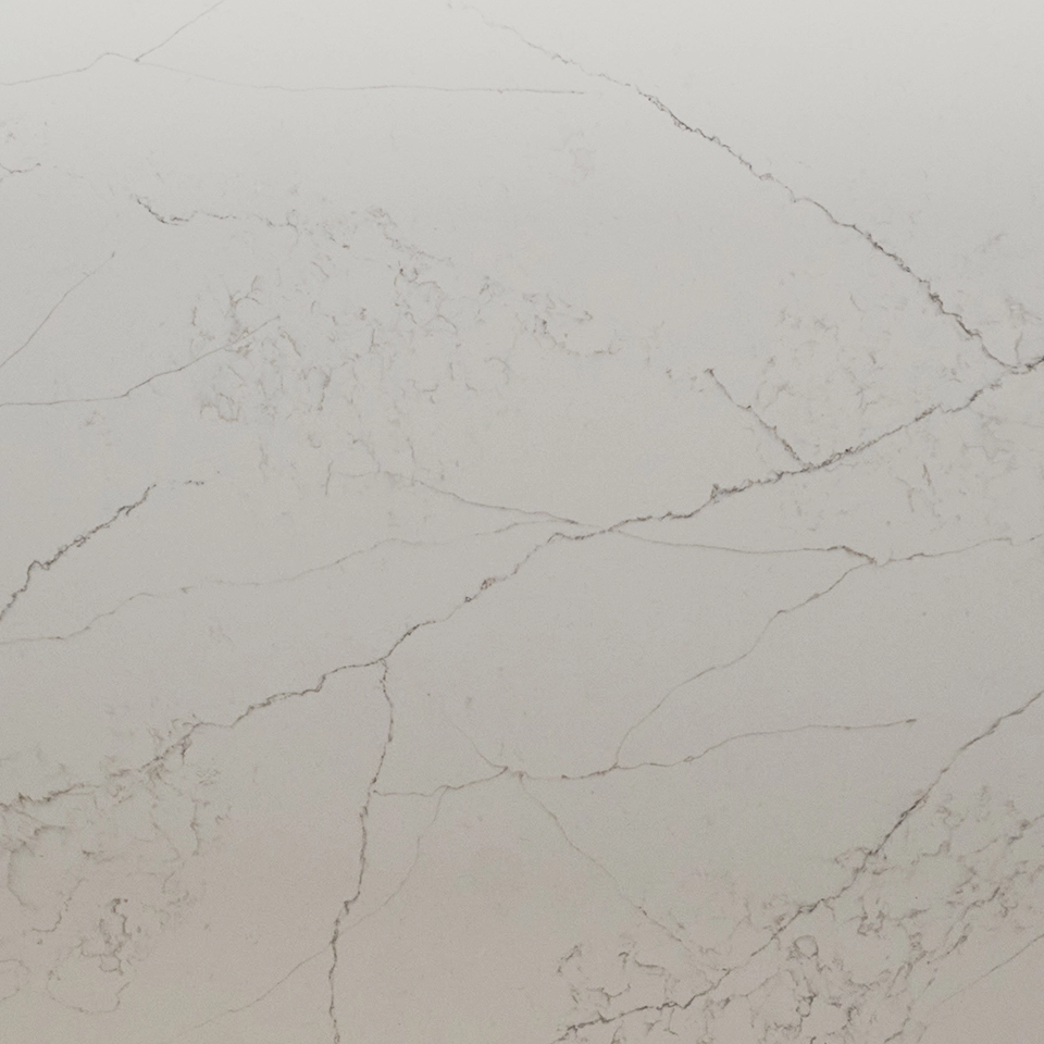 LIGHT CALACATTA 702 полированный