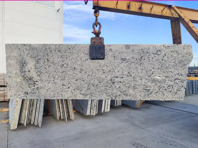 Полоса из гранита COLONIAL WHITE полированный 1600x750x30 мм, код 23152