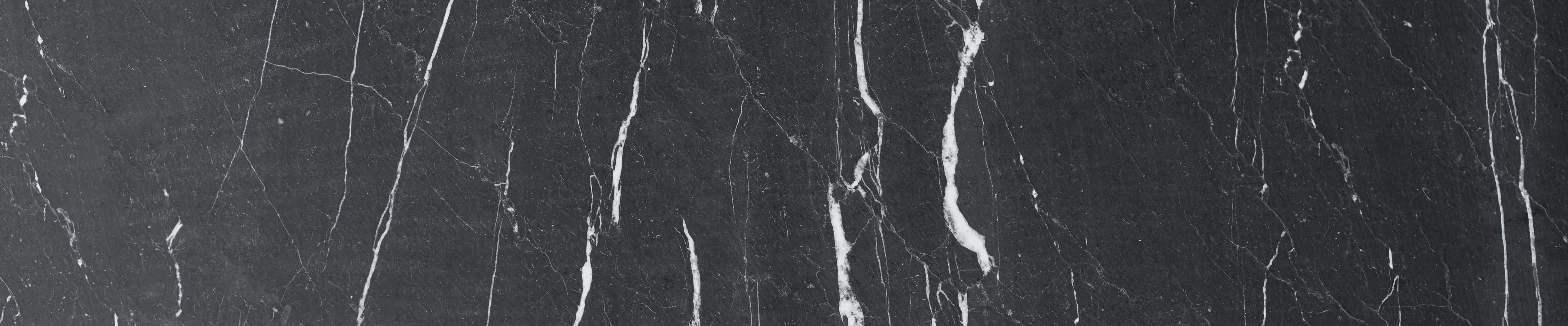Мрамор NERO MARQUINA полированный