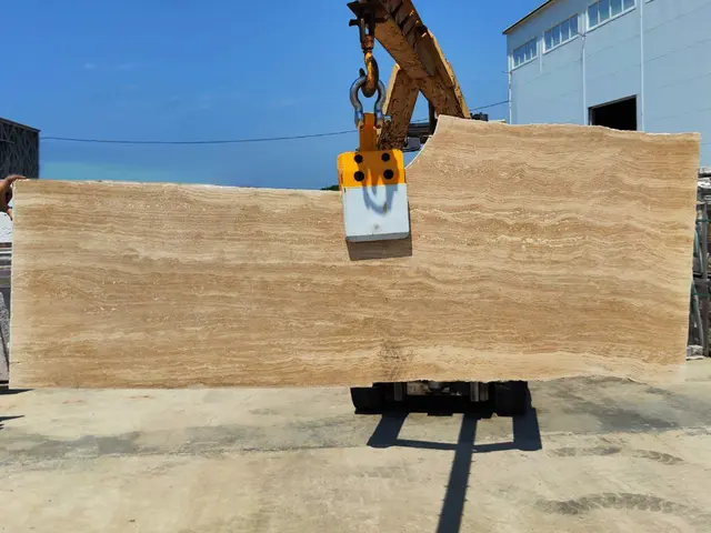 Полоса из травертина CLASSIC LIGHT 2100x600x20 мм, код 27851