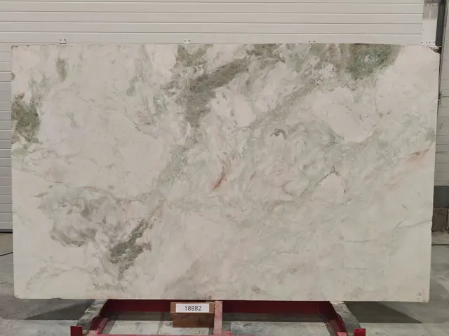 Слэб из оникса LADY ONYX полированный 2600x1600x20 мм, код 18882