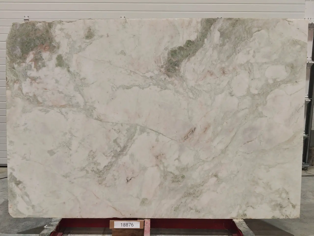 Слэб из оникса LADY ONYX полированный 2400x1600x20 мм, код 18876