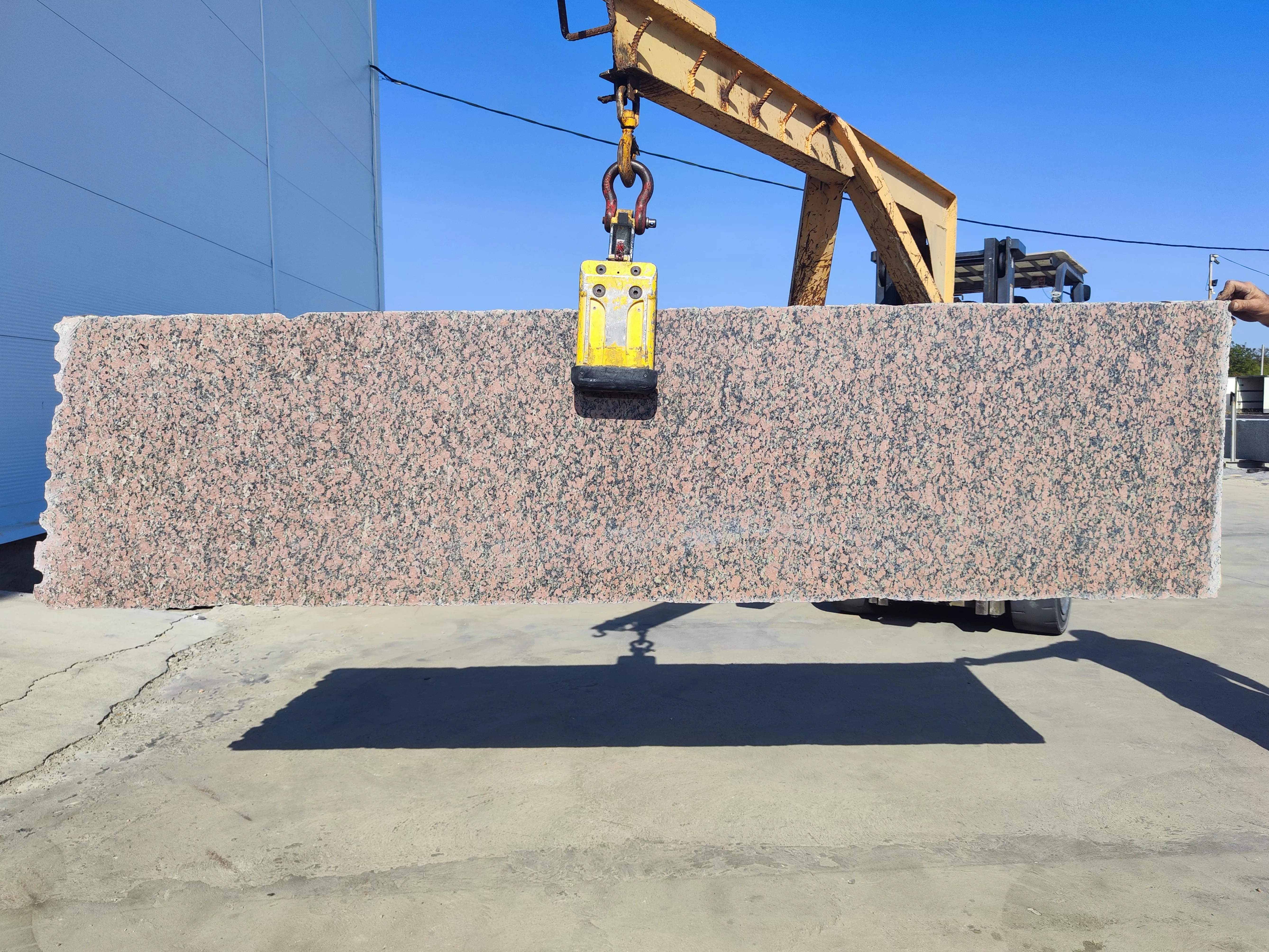 Полоса из гранита RED ASWAN полированный 2950x700x20 мм, код 21999