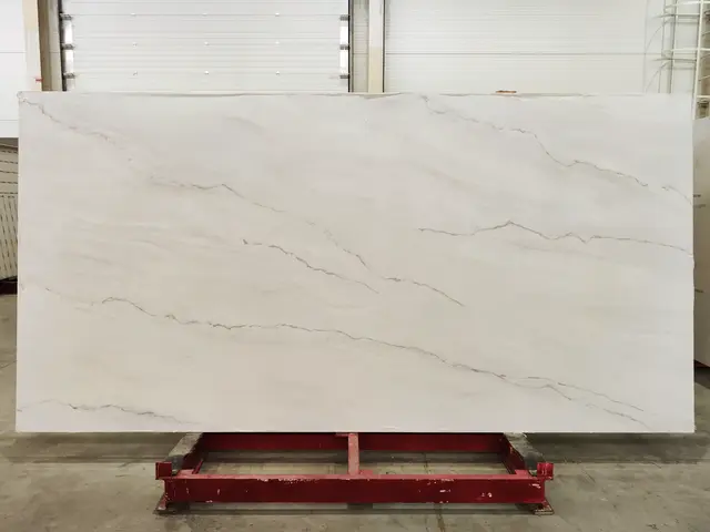 MONT BLANC SYMPHONY полированный 3200x1600x20 мм, код 28572