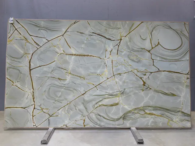 Слэб из кварцита BLUE ROMA 3370x1950x20 мм, код 26155