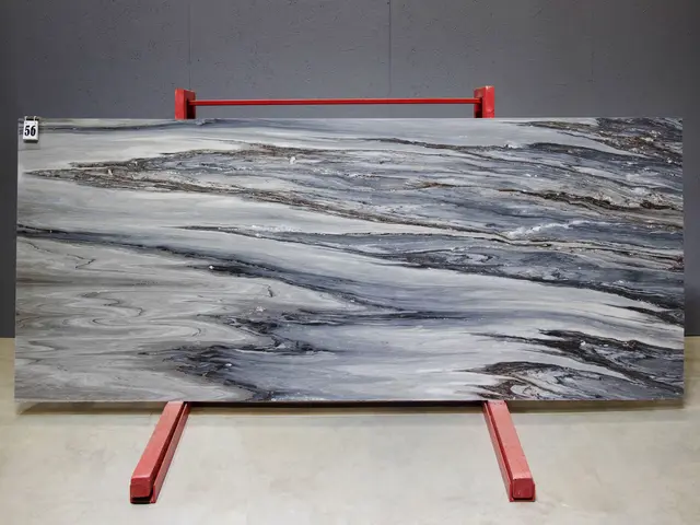 Слэб из мрамора PALISSANDRO BRONZE полированный 3130x1270x20 мм, код 28281