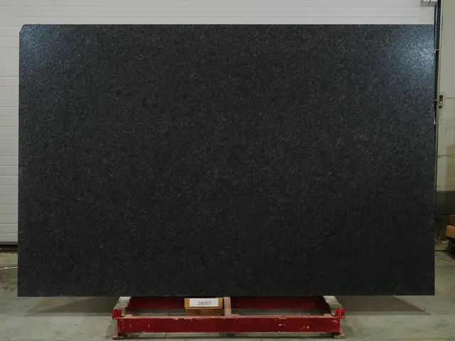 Слэб из гранита INFINITY VULCANO антик 3080x2000x20 мм, код 28003