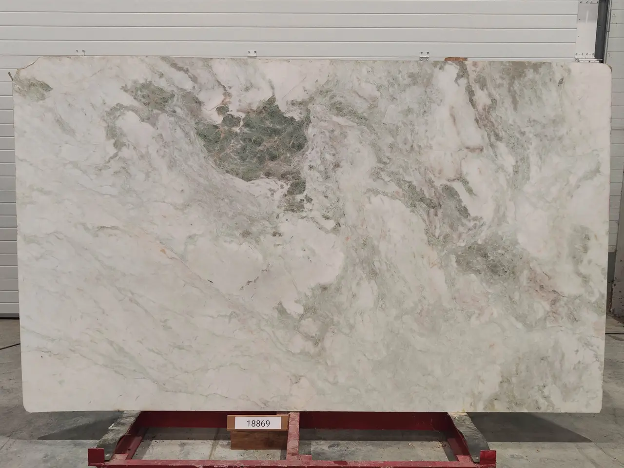 Слэб из оникса LADY ONYX полированный 2640x1600x20 мм, код 18869