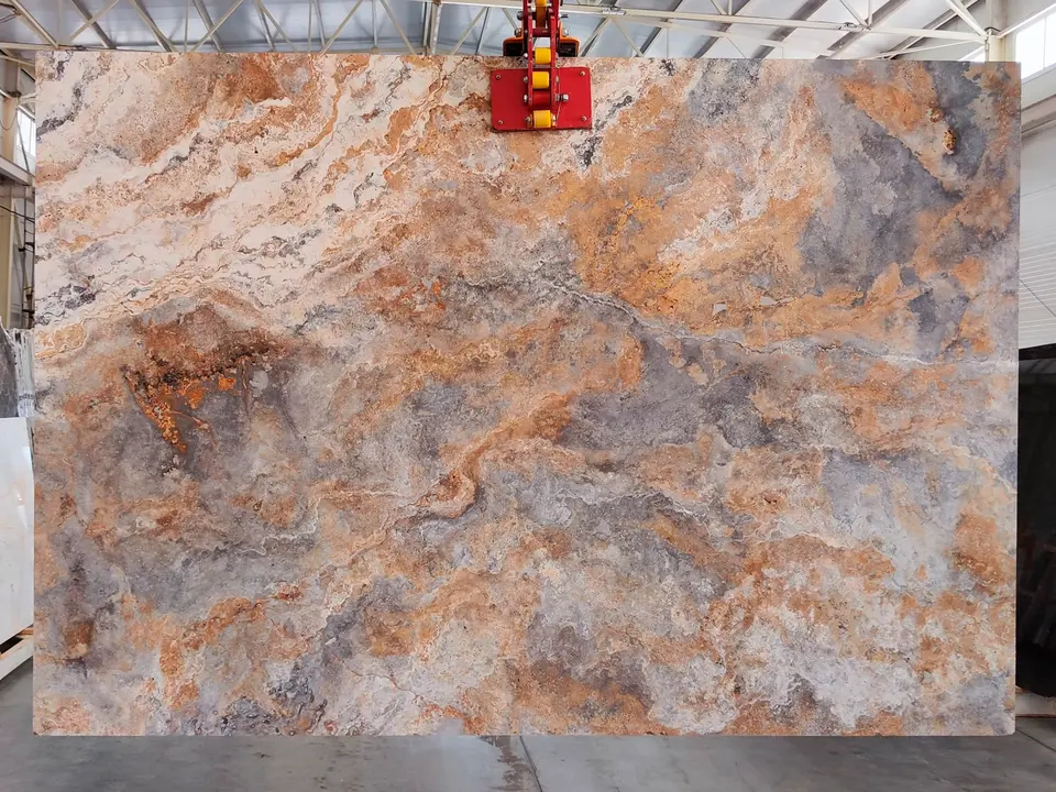 Слэб из травертина TITANIUM TRAVERTINE полированный 2490x1710x15 мм, код 25011