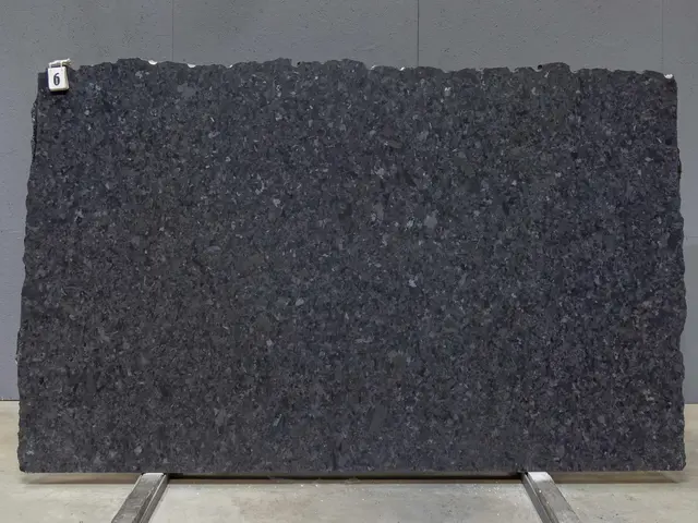 Слэб из гранита BROWN ANTIQUE LEATHER 2550x1550x30 мм, код 26449