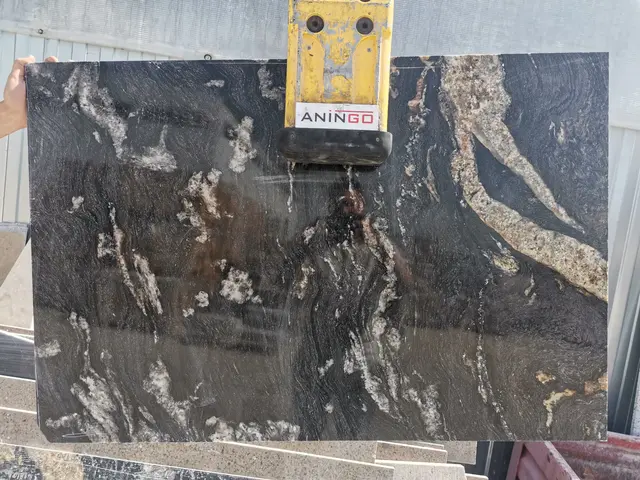 Полоса из гранита METALICUS полированный 1200x780x20 мм, код 17809