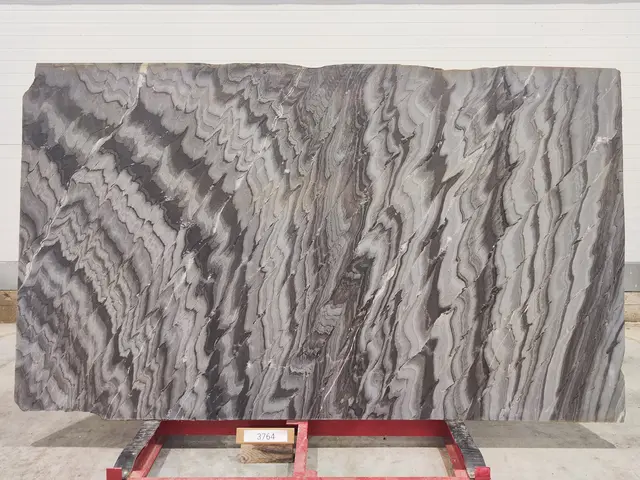 Слэб из мрамора ADILLA BLACK полированный 3080x1790x20 мм, код 3764