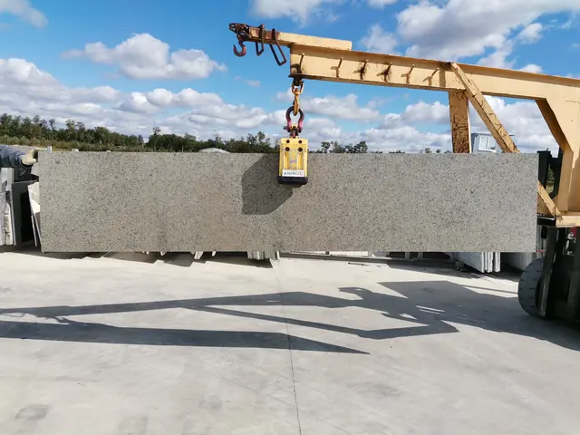 Полоса из гранита SESAM LIGHT 3480x700x30 мм, код 18000