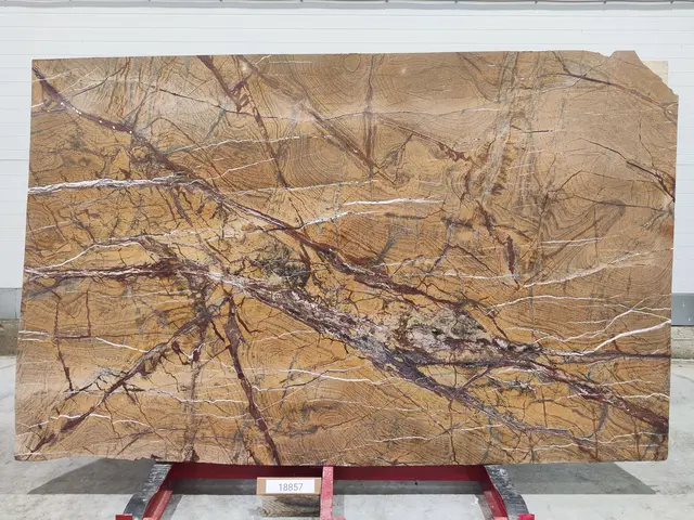 Слэб из мрамора BIDASAR GOLD полированный 3000x1850x30 мм, код 18857