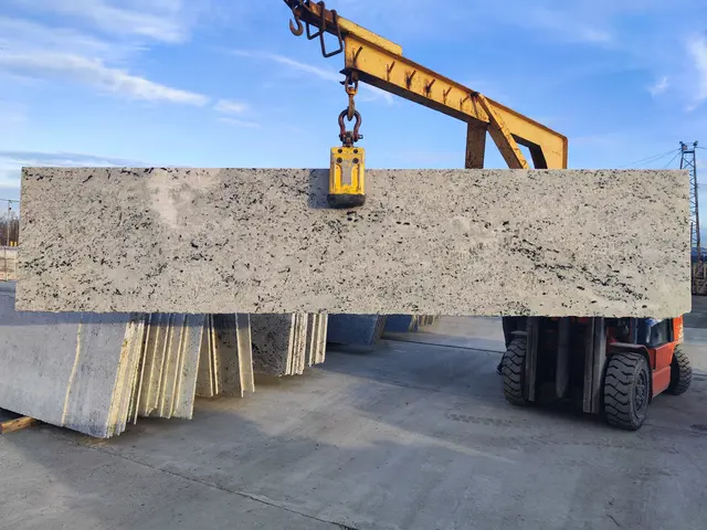 Полоса из гранита COLONIAL WHITE полированный 2780x750x30 мм, код 23130