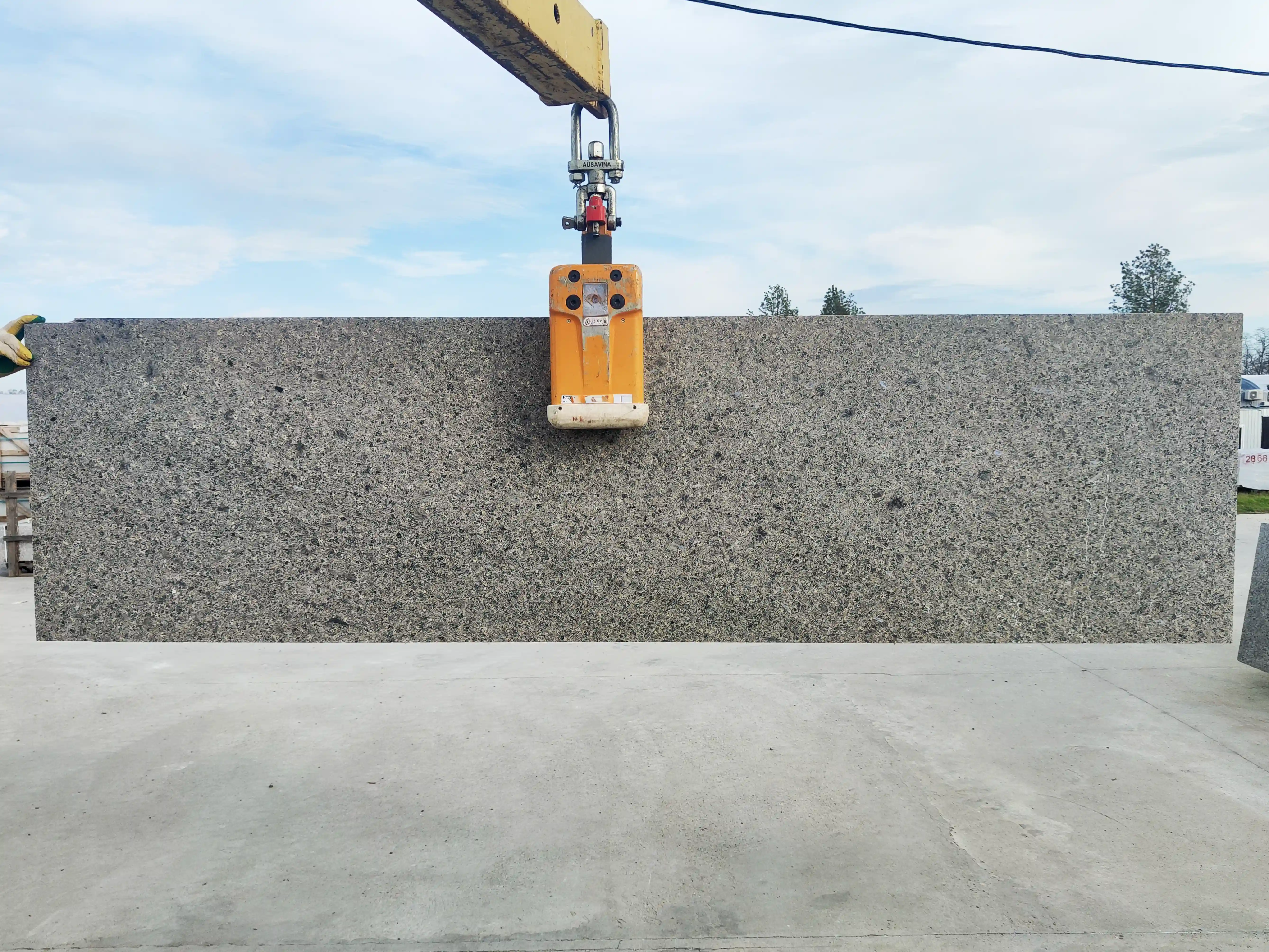 Полоса из гранита SESAM LIGHT 2580x700x30 мм, код 29204