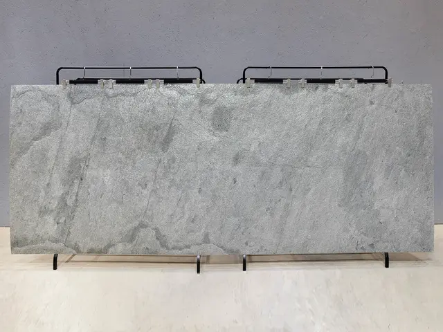 SILVER GRAY 3000x1200x2 мм, код 27198