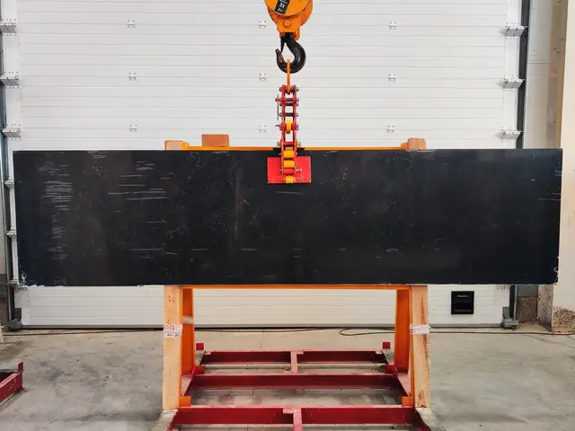 NEGRO IMPERIAL полированный 3200x800x20 мм, код 28441