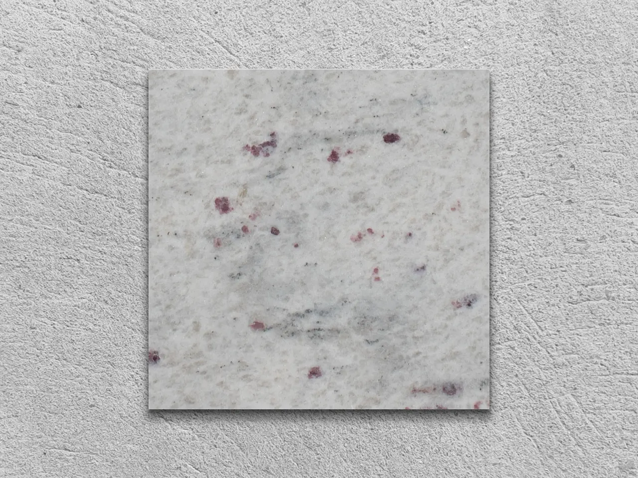 Слэб из гранита RIVER WHITE полированный 100x100x20 мм, код 12242
