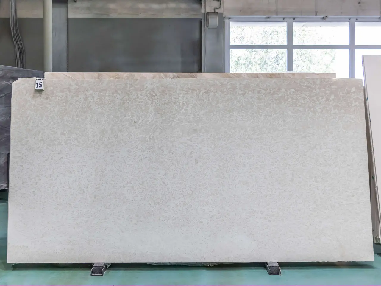 Слэб из мрамора BOTTICHINO FIORITO полированный 3170x1570x30 мм, код 26414