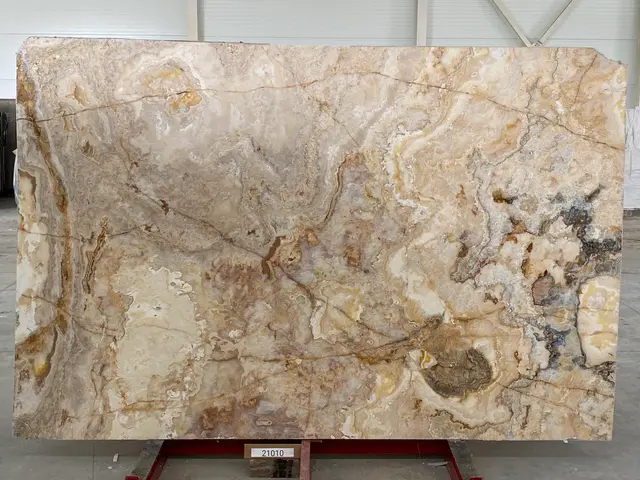 Слэб из оникса ONICE VIOLA полированный 2850x1950x20 мм, код 21010