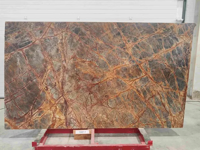 Слэб из мрамора BIDASAR BROWN полированный 2760x1620x20 мм, код 18817