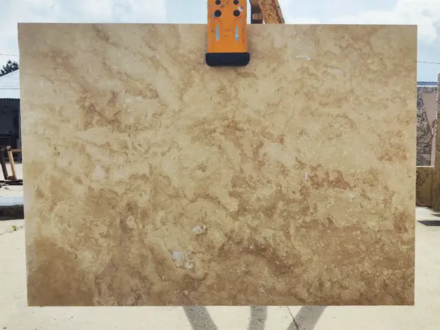 Слэб из травертина CLASSIC LIGHT 1960x1400x20 мм, код 27716