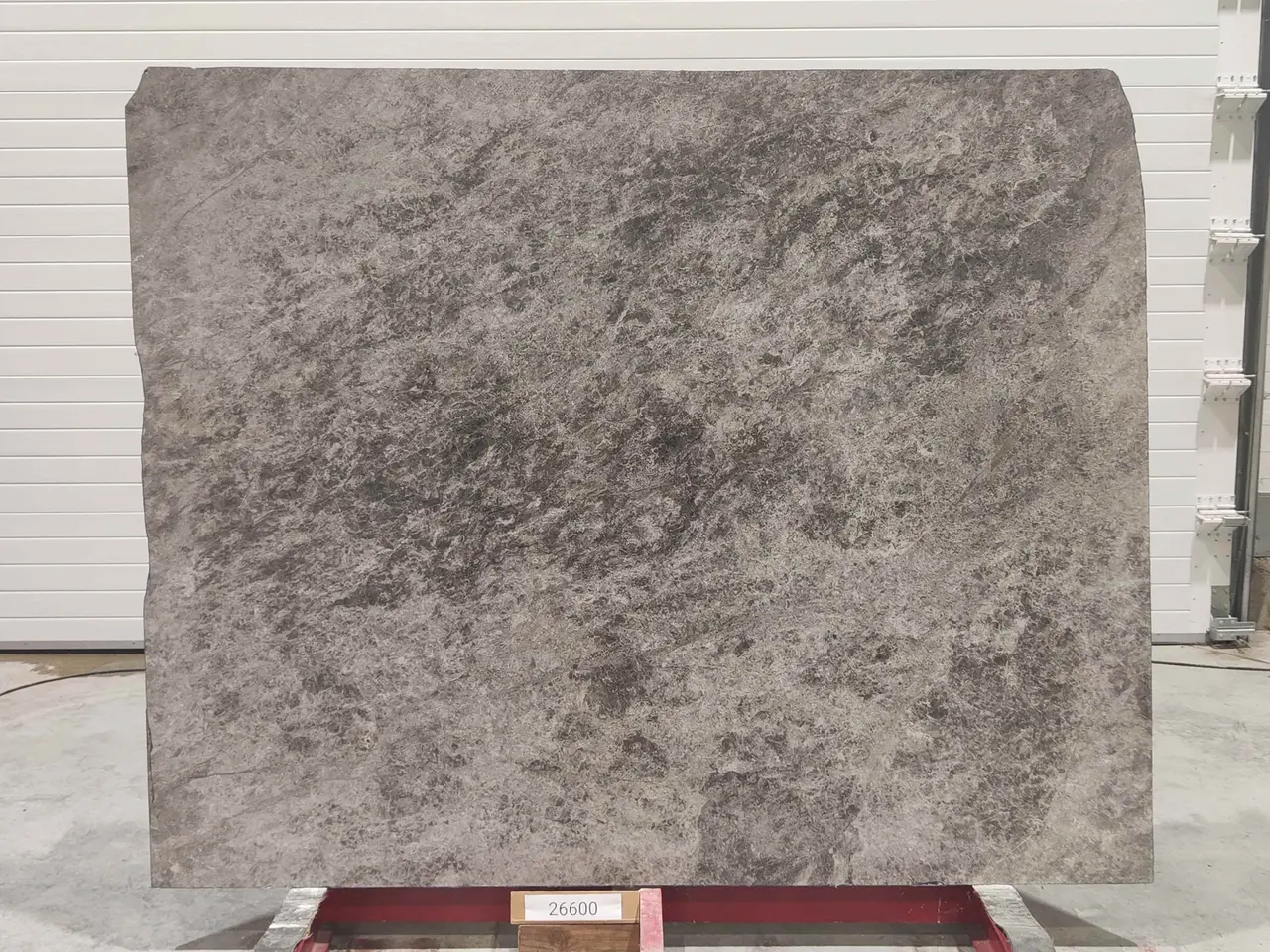 Слэб из мрамора TUNDRA BLUE полированный 2150x1730x18 мм, код 26600