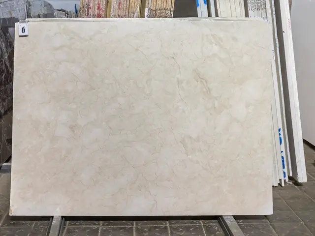 Слэб из мрамора CREMA NOVA полированный 1900x1400x30 мм, код 27582