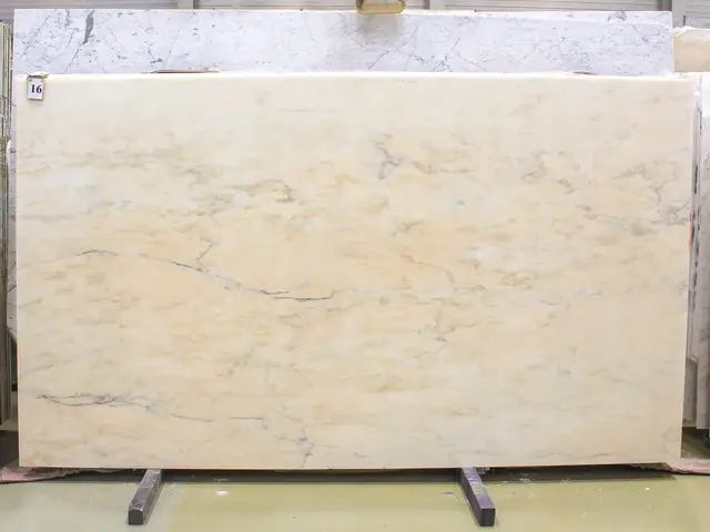 Слэб из мрамора ROSA PORTOGALLO полированный 2820x1590x20 мм, код 26424