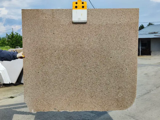 Слэб из гранита PIETRA ARABICA полированный 1530x1420x20 мм, код 27983