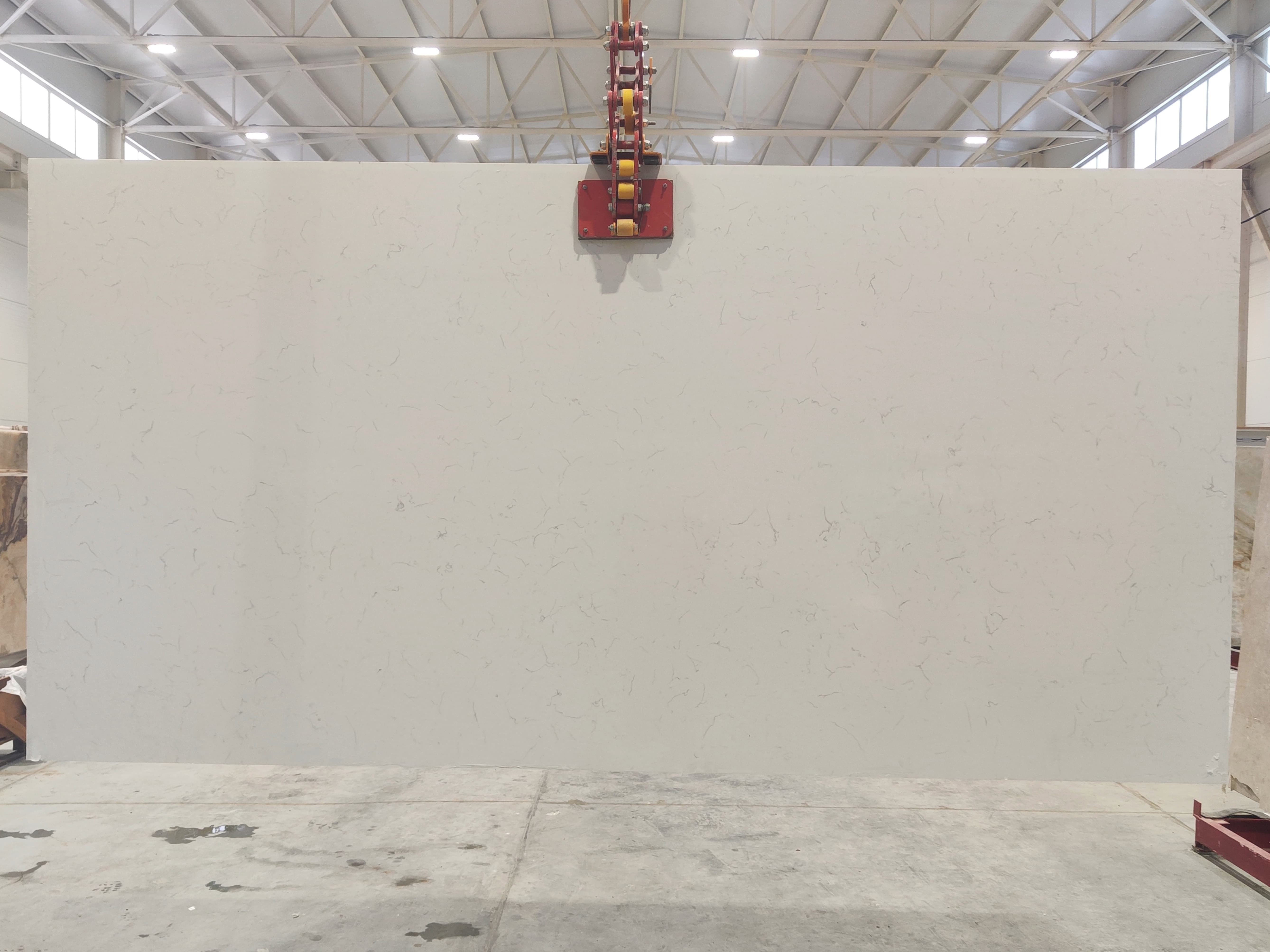 WHITE MARBLE полированный 3200x1600x20 мм, код 26842
