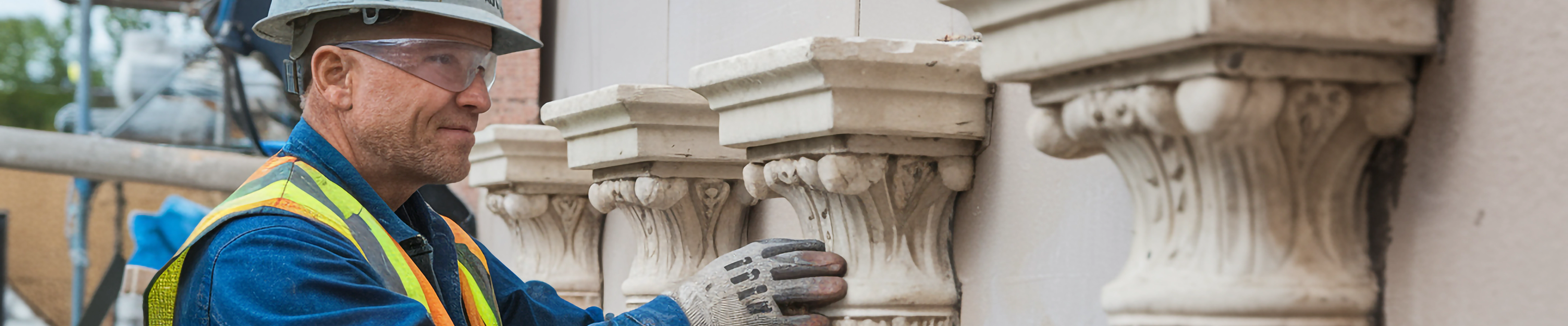 Монтаж пилястр