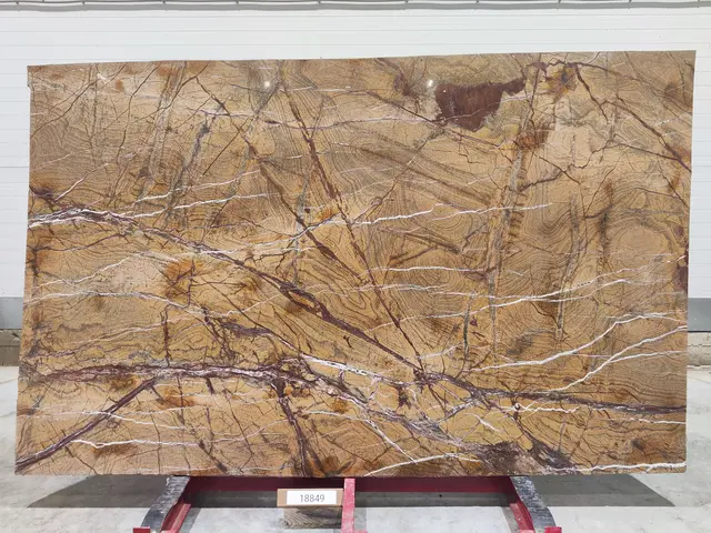 Слэб из мрамора BIDASAR GOLD полированный 3000x1850x30 мм, код 18849