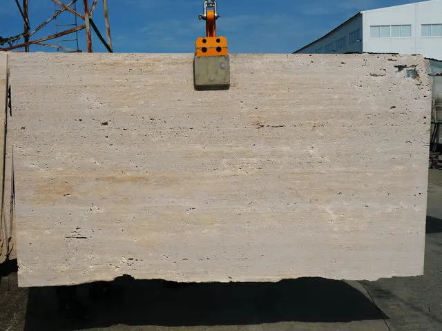 Слэб из травертина DIAMOND V/S пиленый 2550x1250x20 мм, код 27722