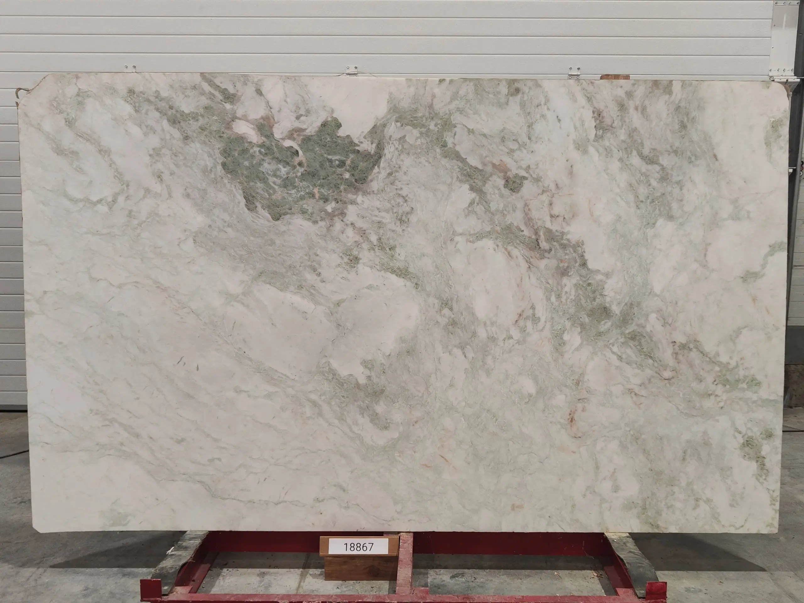 Слэб из оникса LADY ONYX полированный 2640x1600x20 мм, код 18867