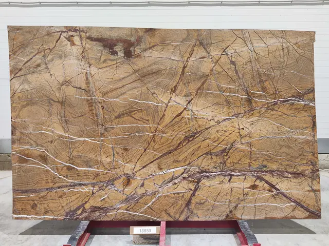 Слэб из мрамора BIDASAR GOLD полированный 3000x1850x30 мм, код 18850