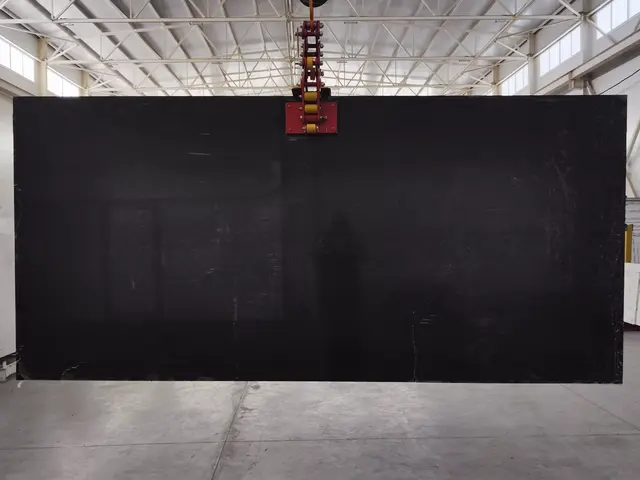 NEGRO IMPERIAL полированный 3000x1400x20 мм, код 24153