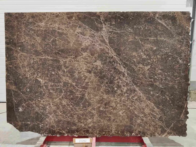 Слэб из мрамора EMPERADOR DARK полированный 2590x1790x30 мм, код 21262