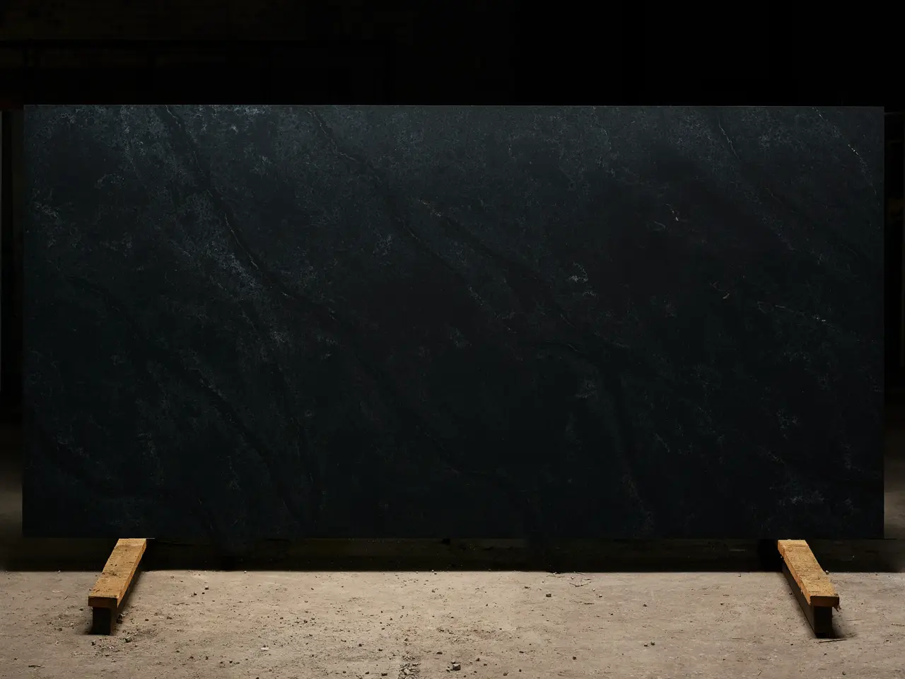 BLACK ROCK матовый 812 3200x1600x20 мм, код 29455