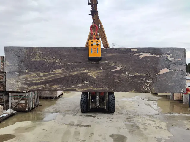 Полоса из мрамора SCORPIO полированный 2930x750x20 мм, код 26790