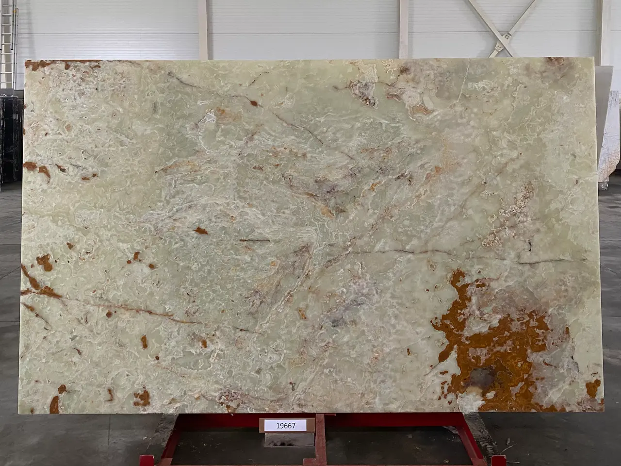 Слэб из оникса VERDE полированный 2950x1800x20 мм, код 19667