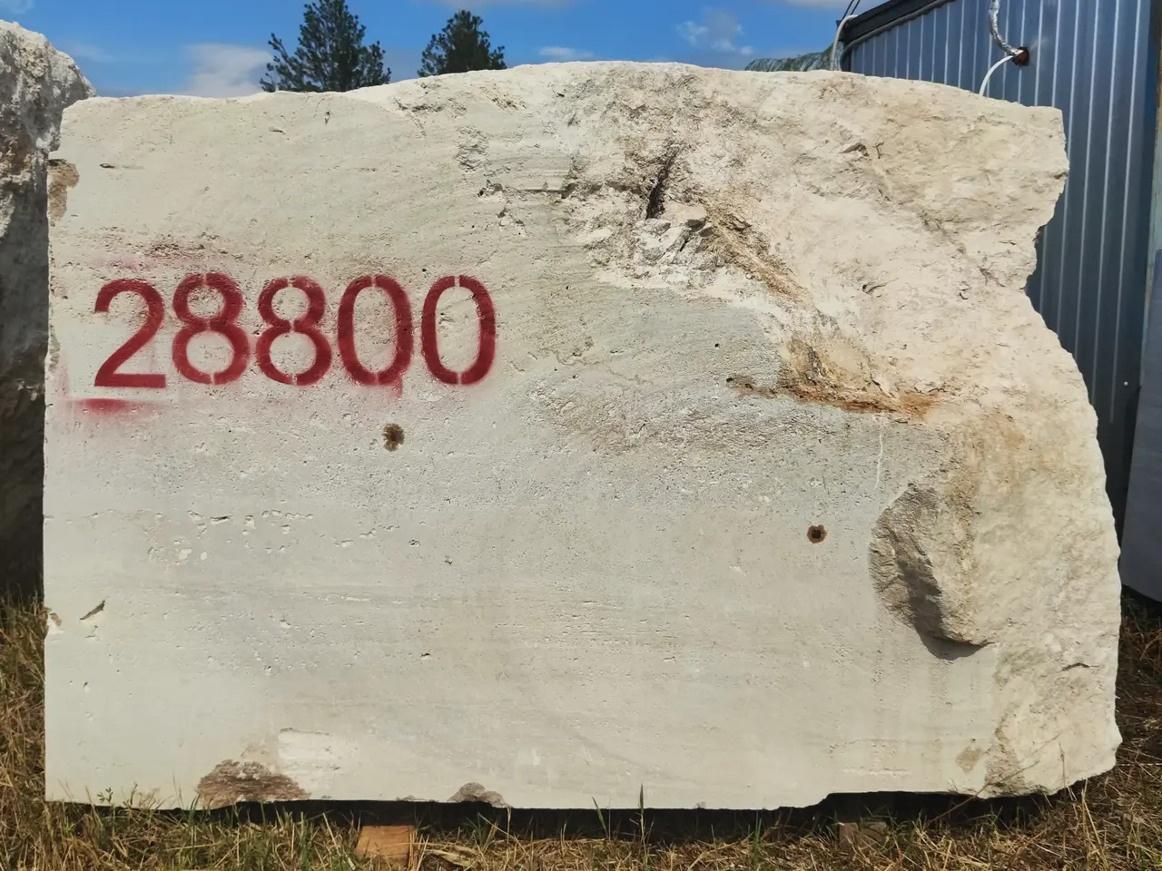 Травертин Блок из травертина DIAMOND 2000x2000x1538 мм, код 28800