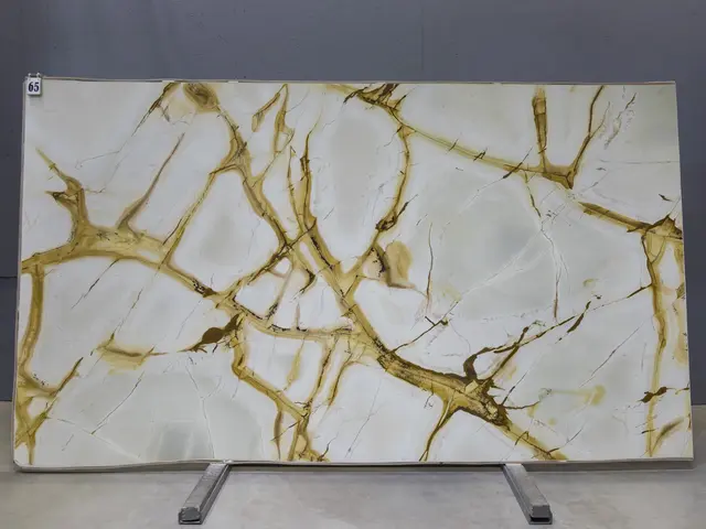 Слэб из кварцита BRECCIA ROMANO полированный 3370x1900x20 мм, код 26176