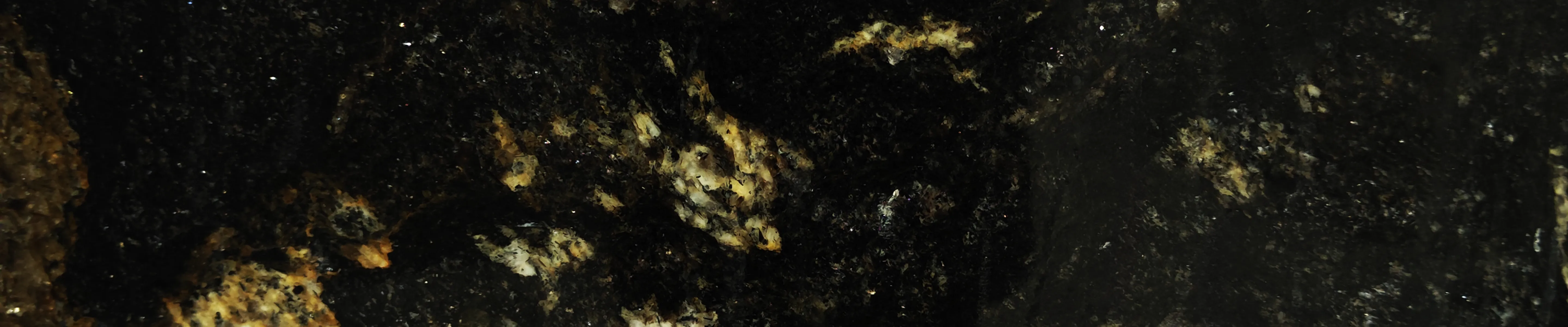 Гранит ASTERIX GOLD полированный