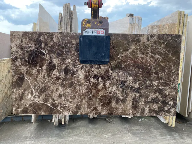 Полоса из мрамора EMPERADOR DARK полированный 1200x600x20 мм, код 21069
