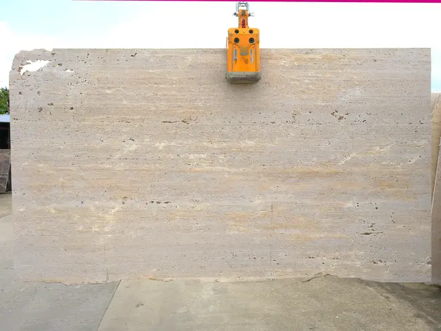 Слэб из травертина DIAMOND V/S пиленый 2550x1250x20 мм, код 27723