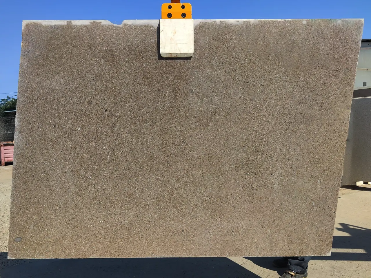 Слэб из гранита PIETRA ARABICA полированный 1900x1350x30 мм, код 28660