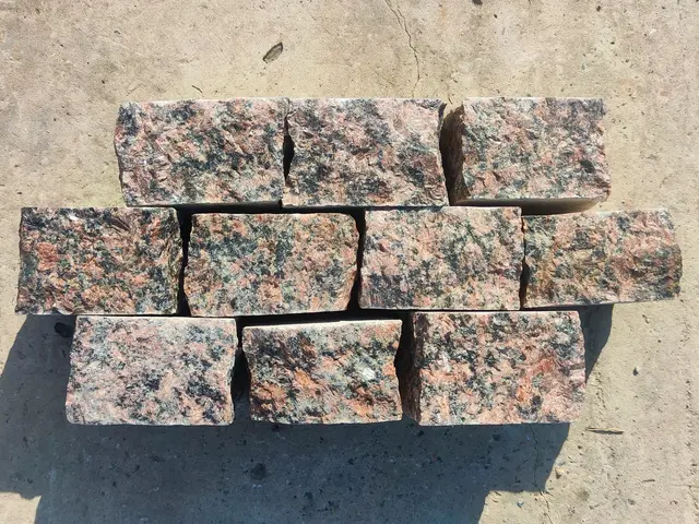 Брусчатка КРАСНОГОРСКАЯ колотая 150x150x100 мм, код 25609