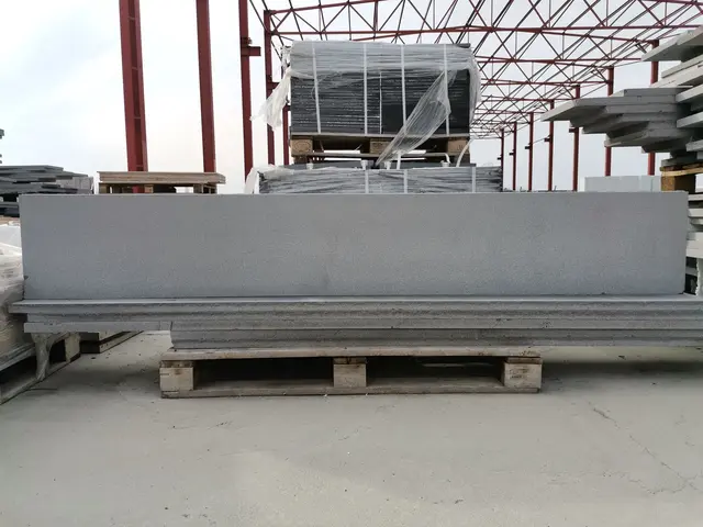 Плитка из базальта ABOVYAN пиленный Lx350x30 мм, код 12118